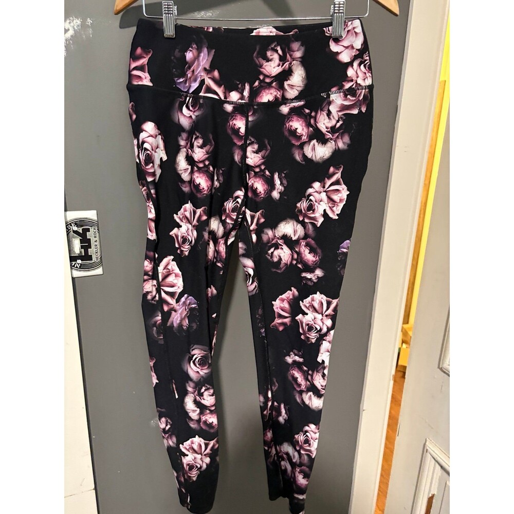 Torrid size 1 black and pink floral roses active leggings